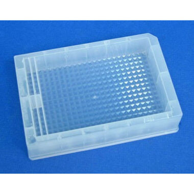 Molded Polypropylene Reservoir, 384 Pyramid Bottom, 4 Control Compartments each Holding 2.6 ml and 1 Large Section Holding 155 ml, Low Profile 30.6 mm Tall, 165 ml Max Capacity, SLAS Footprint